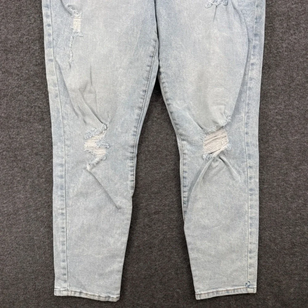 No Boundaries Womens 13 Light Wash Distressed Ripped Knee High Rise Skinny Jeans